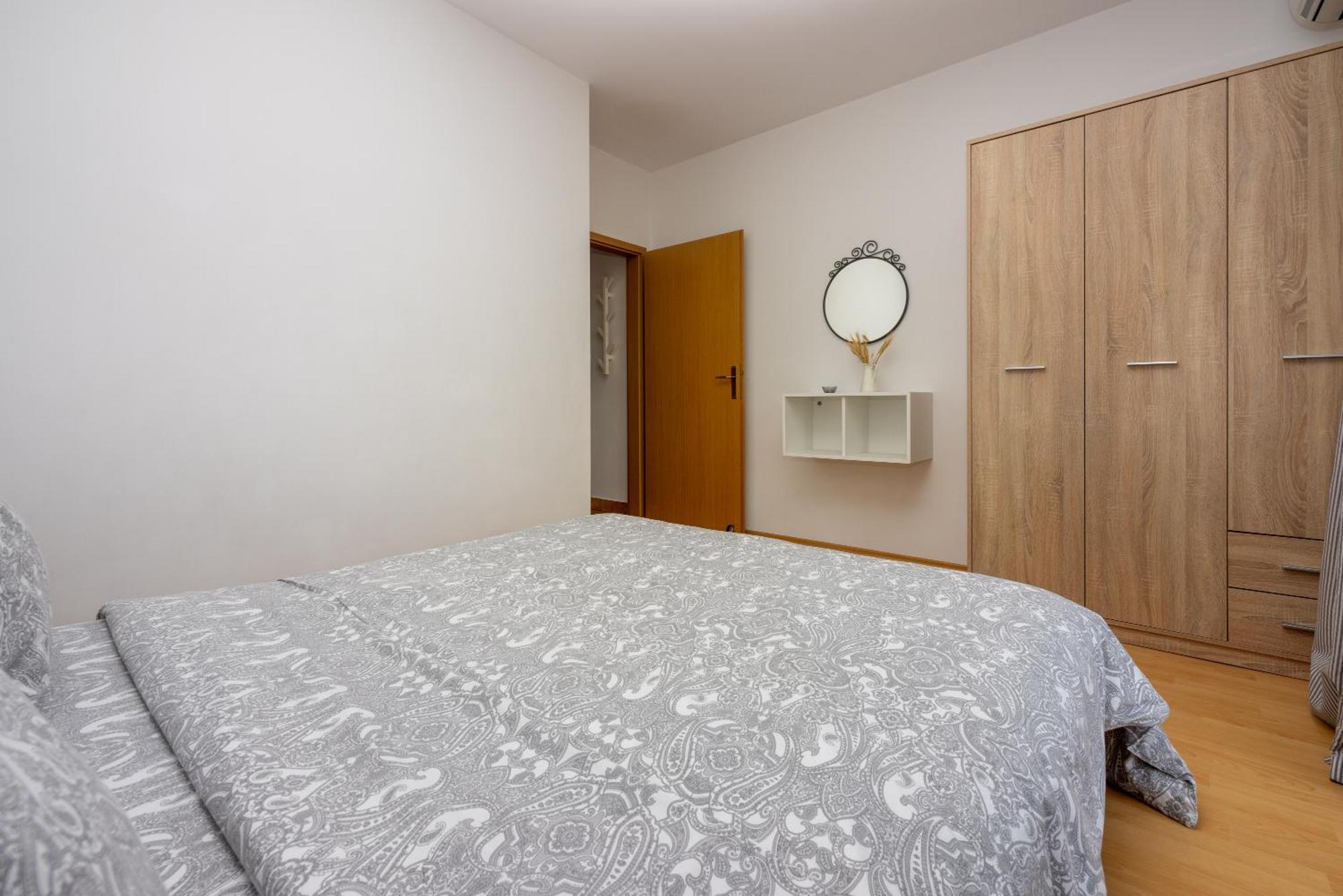 Apartments Claudia Crikvenica Exterior photo