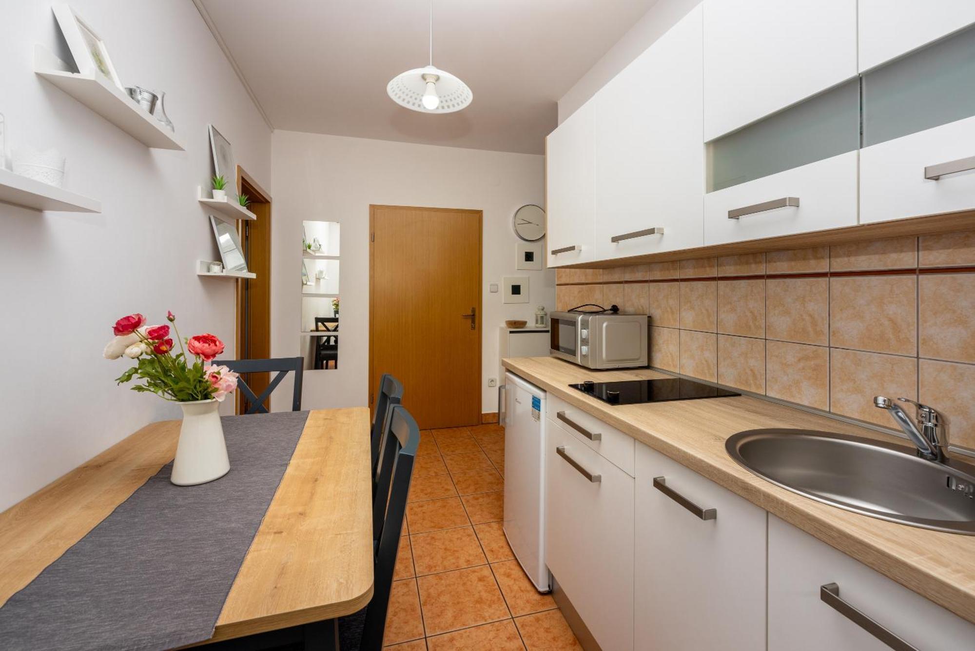 Apartments Claudia Crikvenica Exterior photo